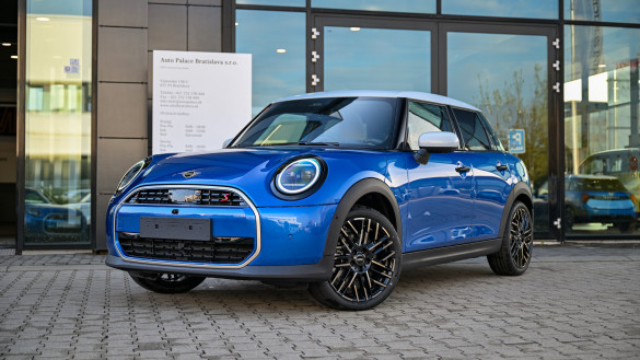 MINI COOPER S 5-DOORS